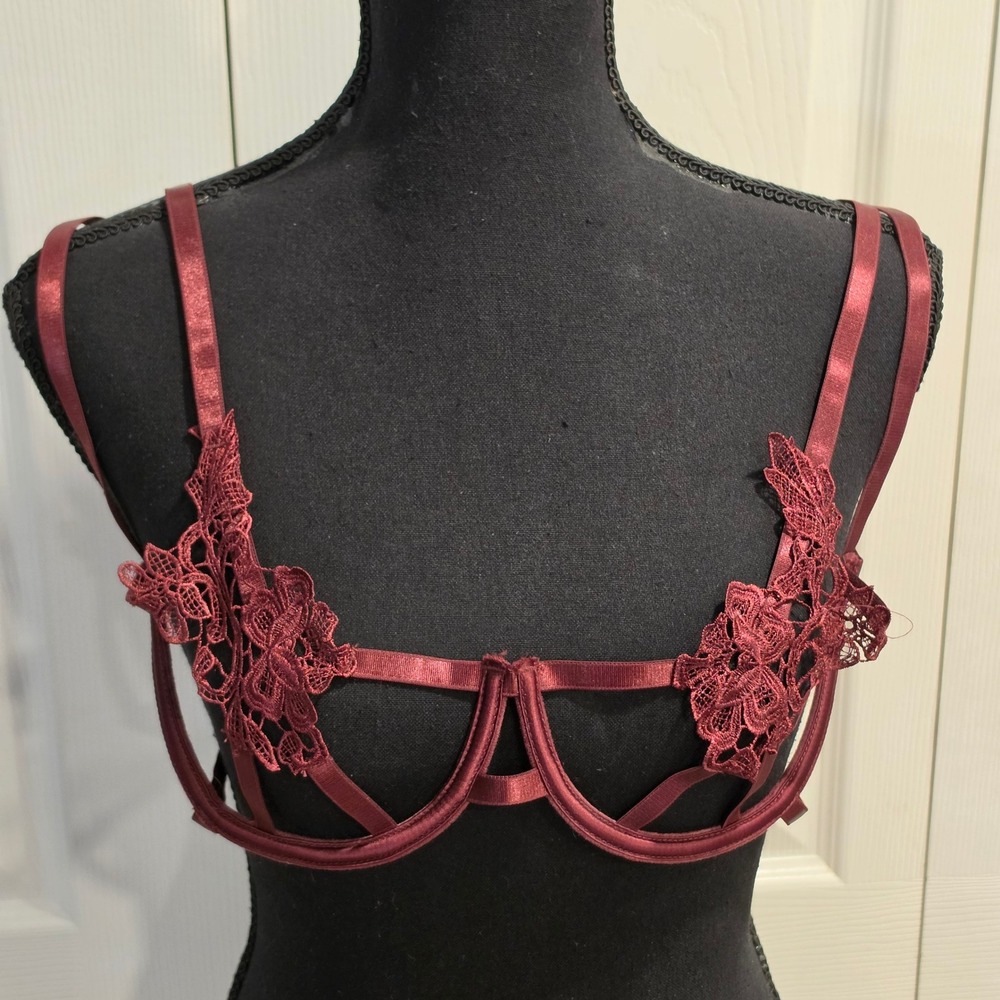 Fashion Nova Bralette Women L/XL Burgundy Lace Applique Strappy Cage Sexy 0477